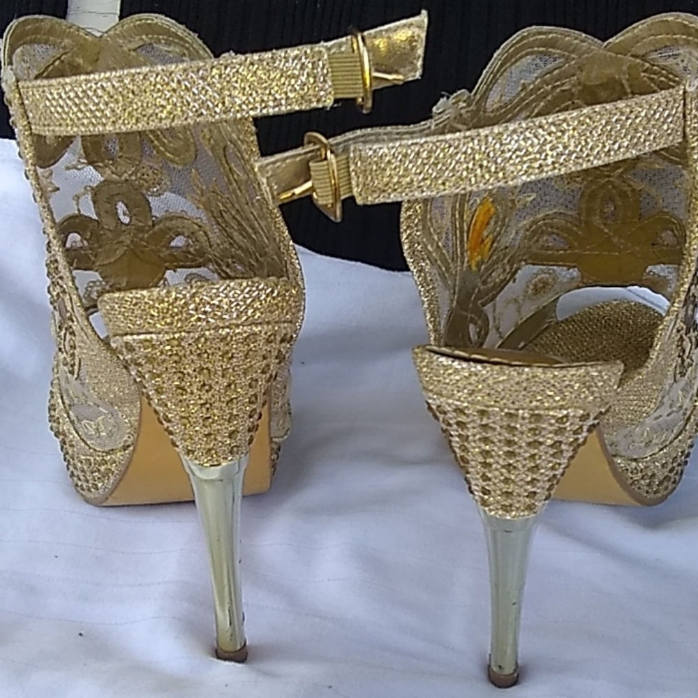 First Sight shoes - Picture 4 of 8